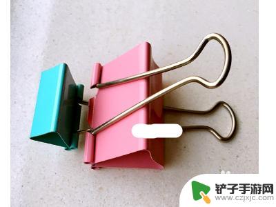 用夹子如何固定手机 DIY 手机架教程 使用大夹子