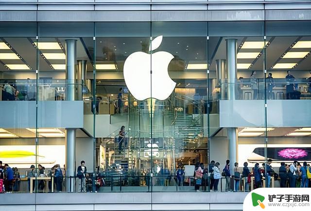 风云突变！iPhone15惨遭“抛弃”，背后隐藏一个可怕的真相